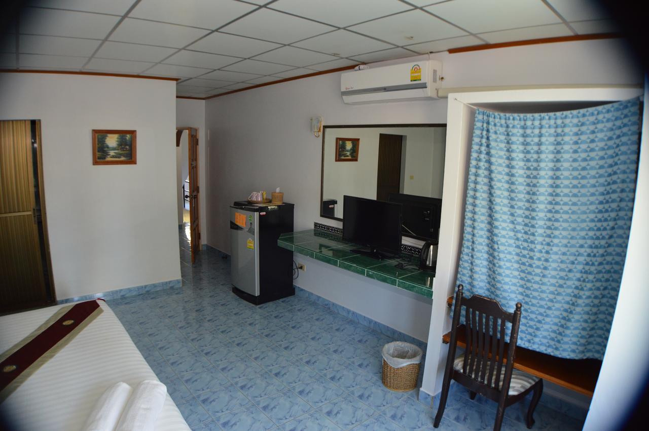 Seabreeze Inn Karon ภายนอก รูปภาพ